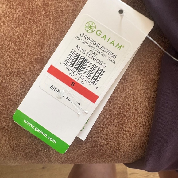 NWT Gaiam's “The OM fit” Mysterioso Purple Leggings - SIZE S - Picture 12 of 16
